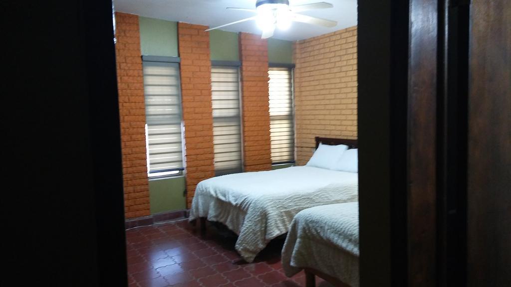 La Casa De Las Bugambilias Hotel Ciudad Juárez Exterior foto